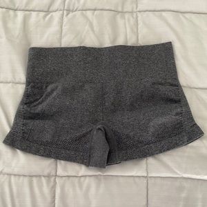 Danskin fitted shorts size M (8-10)